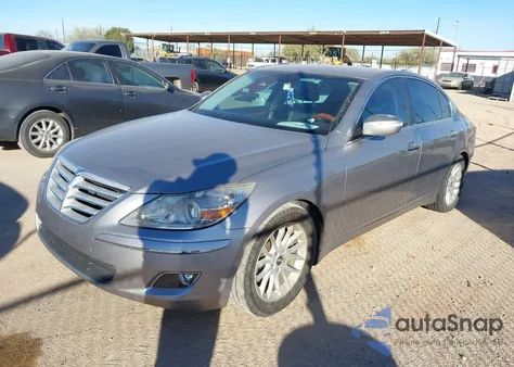 2010 Hyundai Genesis 3.8 z USA, uszkodzony, nr VIN KMHGC4DE7AU101433